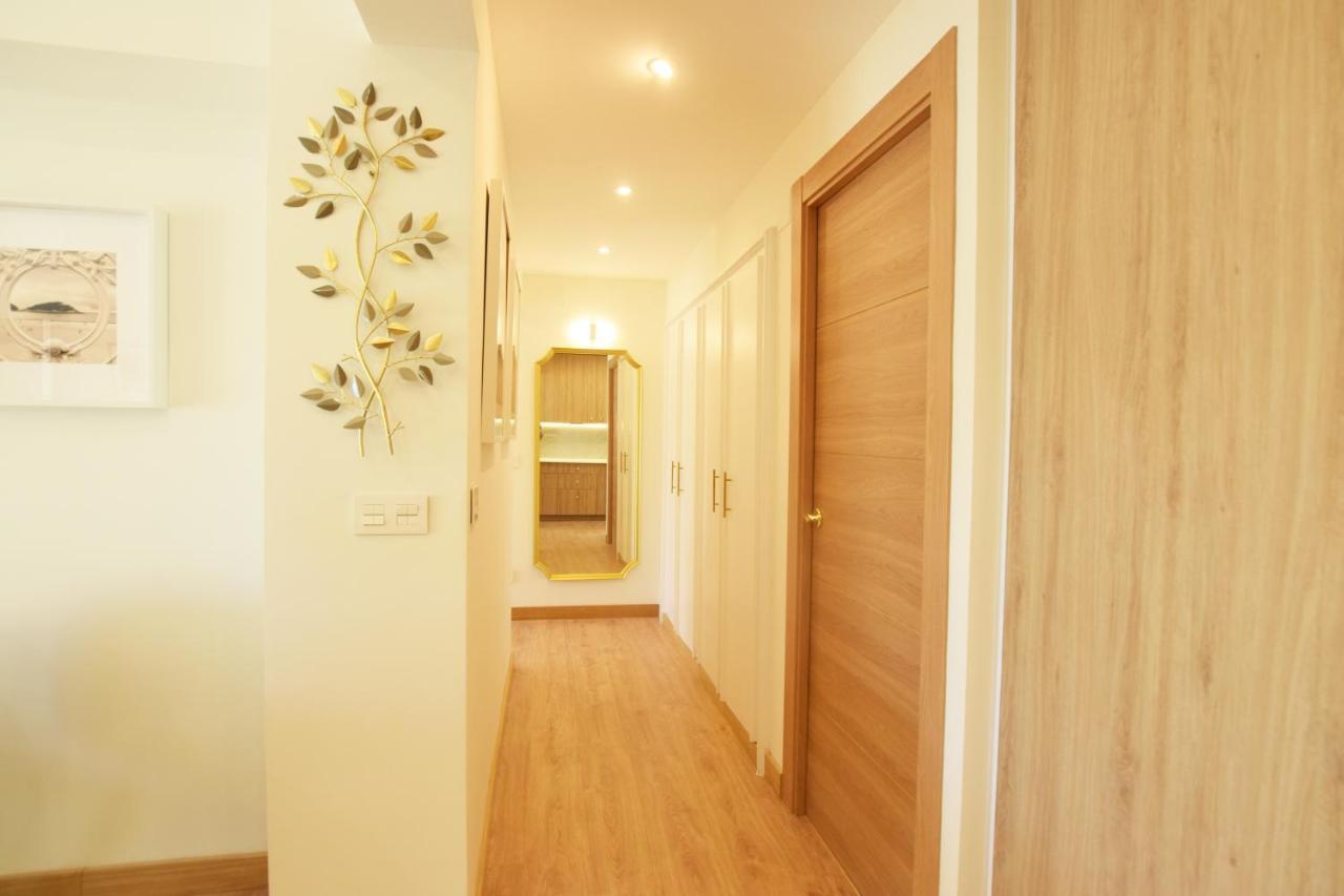 Paradise Luxurious Flat, Free Parking, 3 Double Rooms, Terrace, Jacuzzi, Fully Renovated San Sebastian Exterior photo