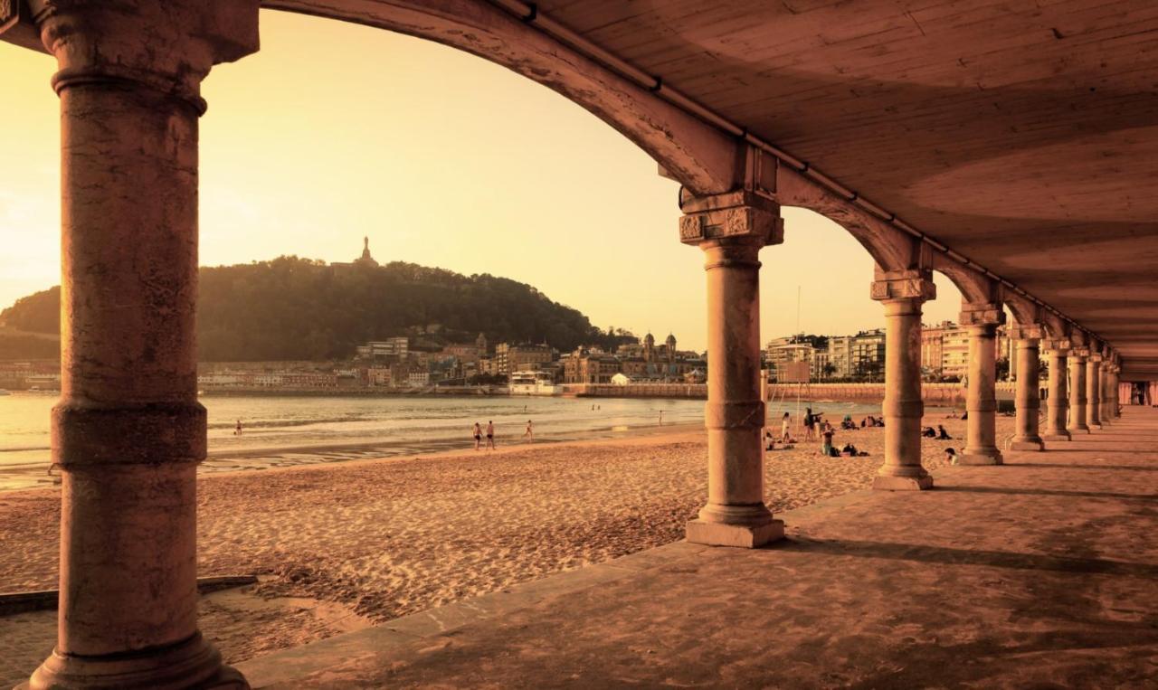 Paradise Luxurious Flat, Free Parking, 3 Double Rooms, Terrace, Jacuzzi, Fully Renovated San Sebastian Exterior photo