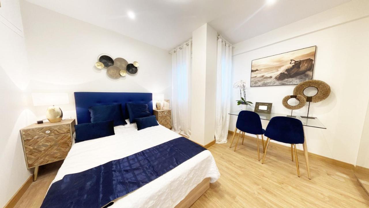 Paradise Luxurious Flat, Free Parking, 3 Double Rooms, Terrace, Jacuzzi, Fully Renovated San Sebastian Exterior photo